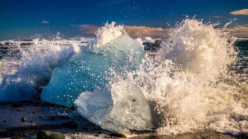 From Reykjavik: Glacier Lagoon and Fjaðrárgjúfur Canyon Tour - Itinerary Breakdown: Why Each Stop Matters