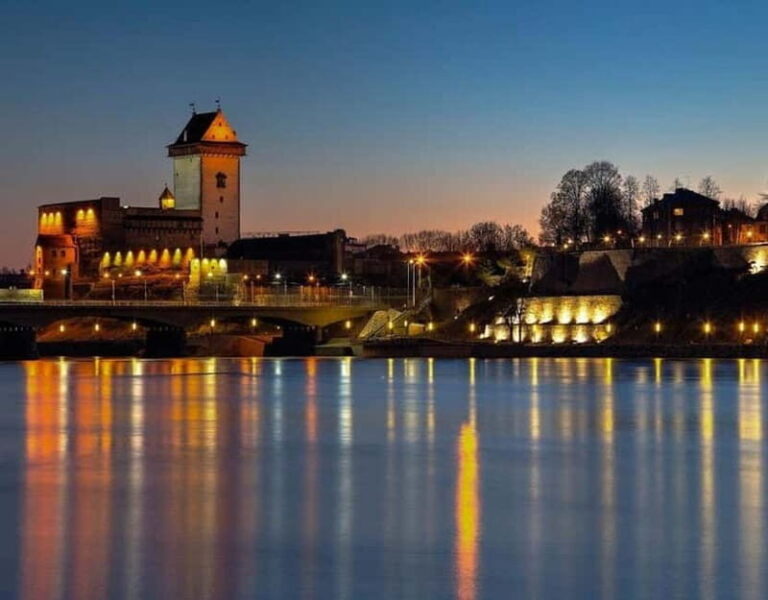 From Tallinn: Narva and "A View of Russia" Day Trip - Practical Tips for the Tour