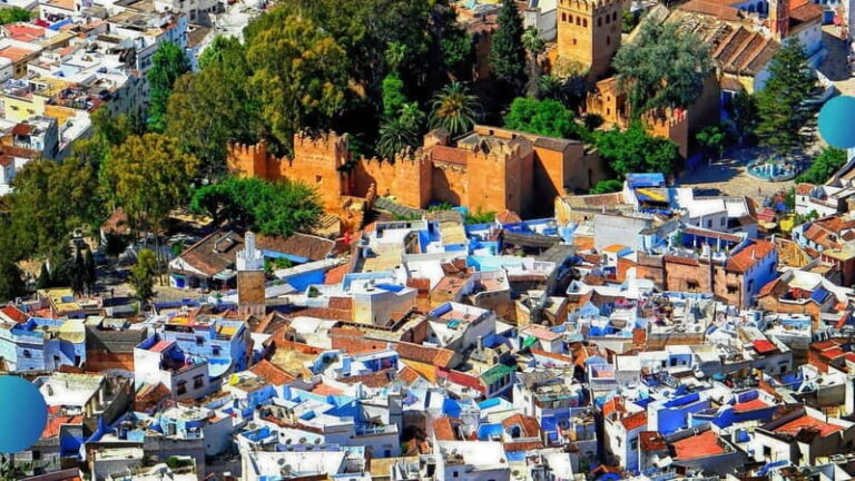 From Tarifa to Chefchaouen: Ferry+Complete Tour+Food+Guide - Transportation and Guides