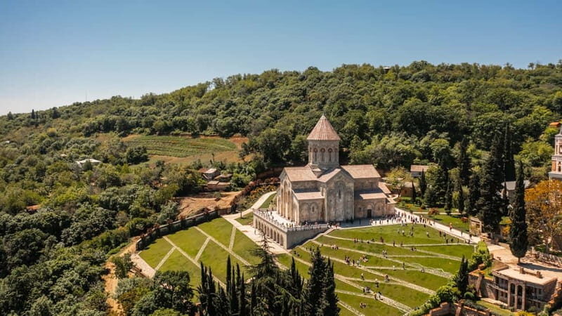 From Tbilisi: Kakheti & Sighnaghi Guided Day Trip with Wine - Why This Tour Delivers Value