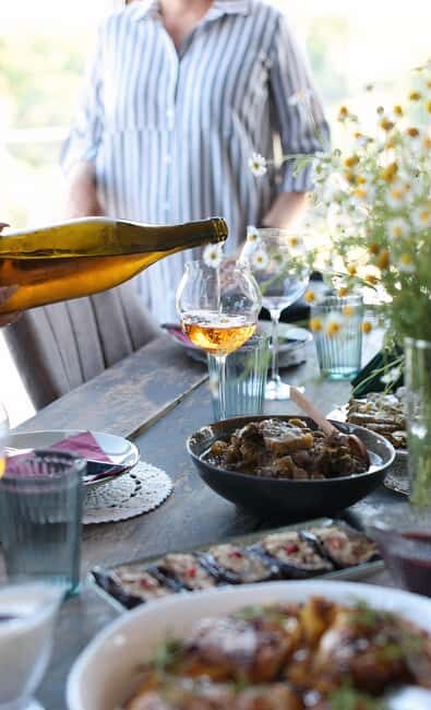 From: Tbilisi: Private Zestafoni Wine Day Trip with Dinner - Visiting Uplistsikhe: Ancient Cave City  