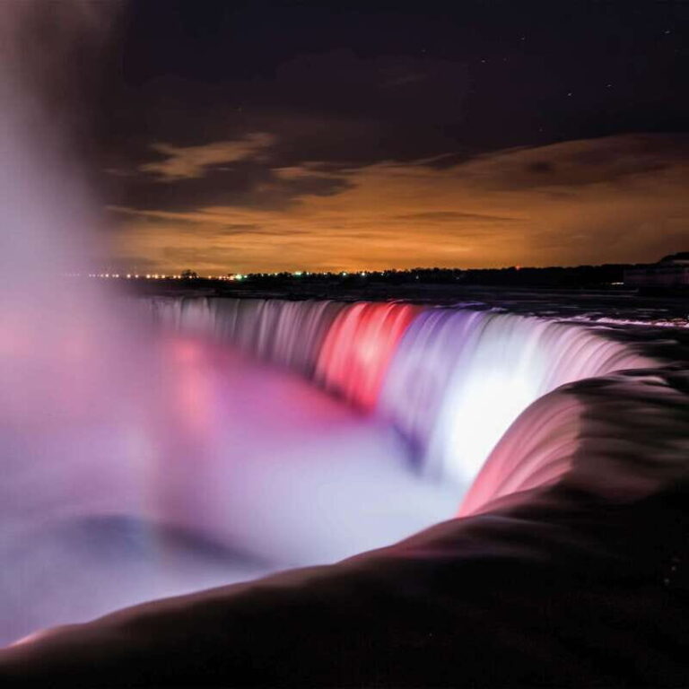 From Toronto: Niagara Falls Tour with Journey & Dinner - Authentic Traveler Experiences