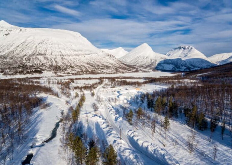 From Tromsø: Daytime Snowshoeing and Snow Park Visit - Detailed Breakdown of the Itinerary
