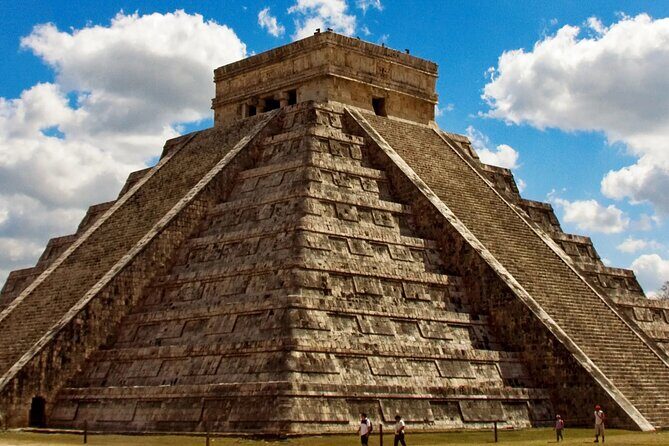 From Tulum Chichén Itzá, Valladolid and Saamal cenote - Who Would Enjoy This Tour?