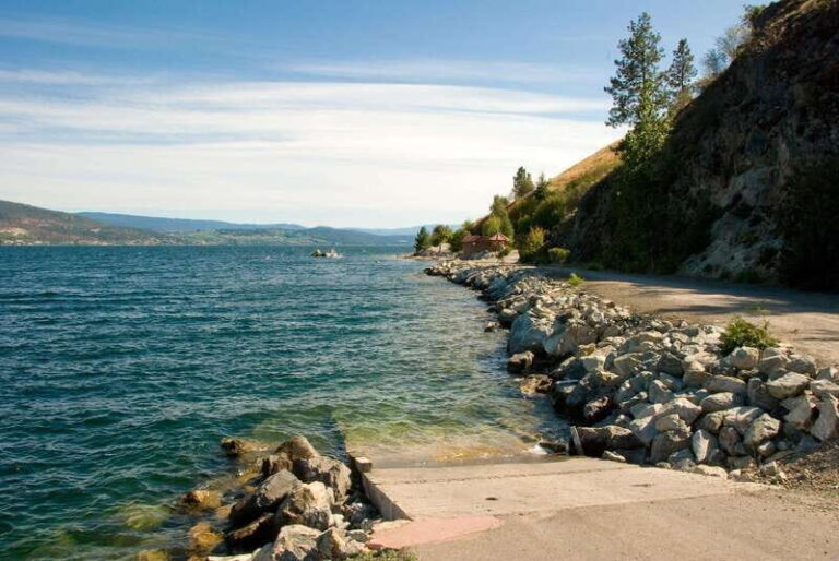 From Vancouver: 4-Day Kamloops, Yoho and Banff National Park - What Makes This Tour Stand Out