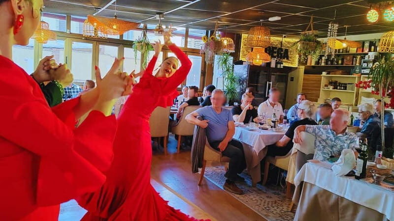 Fuengirola: Flamenco Show & Dinner at Tipi Tapa, near Mijas - What to Expect on the Night