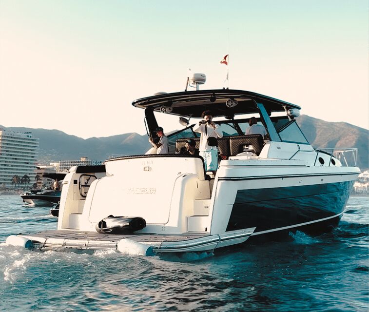 Fuengirola : Luxury cruise private yacht VIP sunset - Who Will Enjoy This Tour?