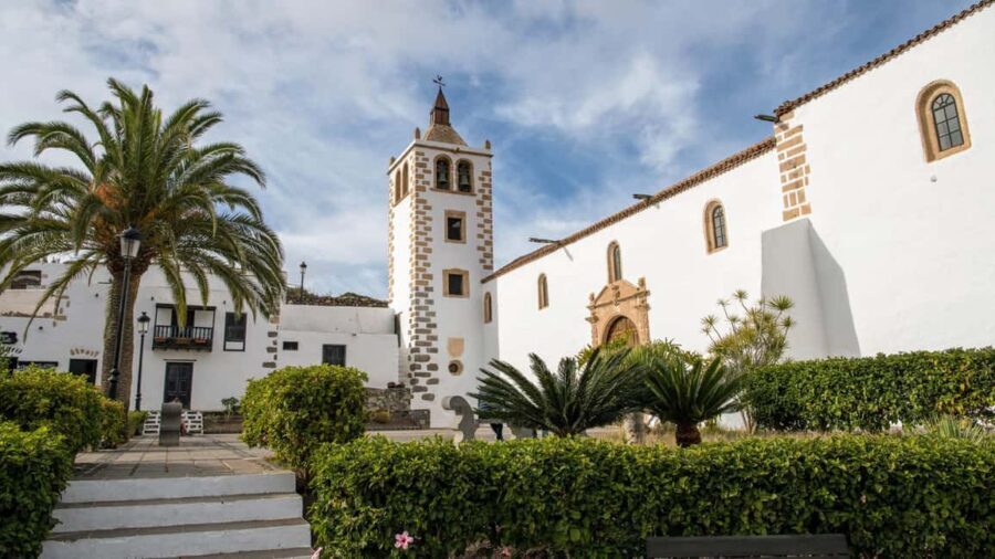 Fuerteventura Panoramic Island Tour & All Hotspots in 1 Day - The Practical Side: Transportation, Timing & Group Size