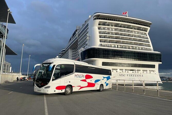 Full-Day Excursion to Santiago from A Coruña for Cruisers Only - Transportation and Group Dynamics