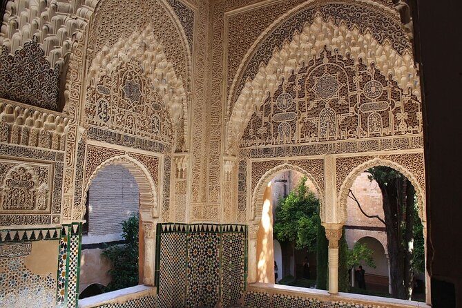 Full Day Tour of The Alhambra from Malaga - Who Will Love This Tour?