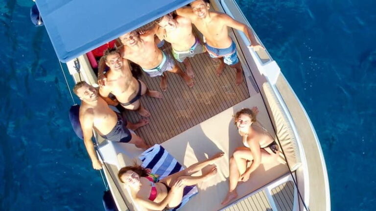 Funchal: Private Boat Tour w/Snorkel & Paddle up 11 people - Who Will Love This Tour?