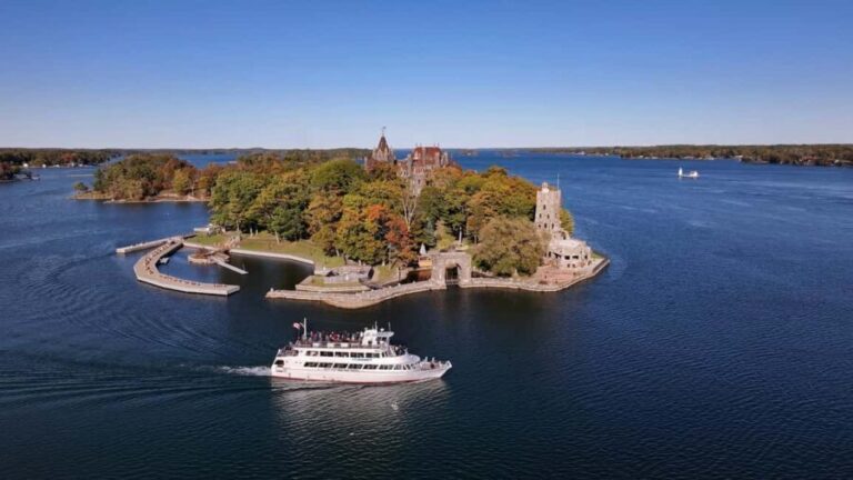 Gananoque: 1000 Islands Cruise & Optional Boldt Castle Entry - What About the Cost? Is It Worth It?