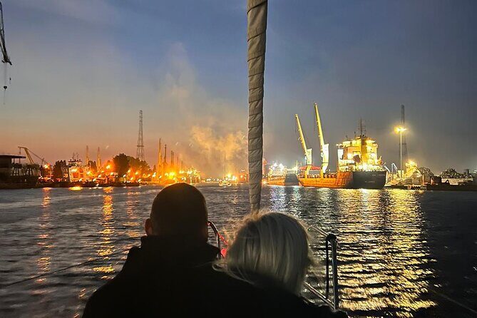Gdansk Scenic Evening Yacht Cruise with Welcome Drink - FAQs