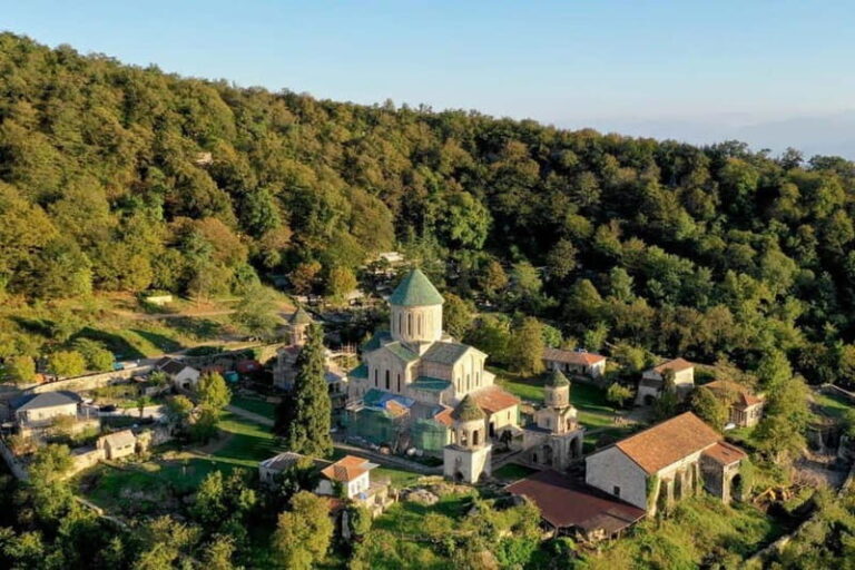 Gelati Monastery, Motsameta Monastery & Bagrati Cathedral - Practical Details and What to Expect