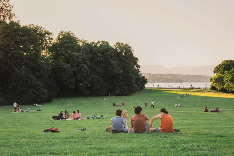 Geneva walk: Untold Stories of International Heritage & Food - Why This Tour Works