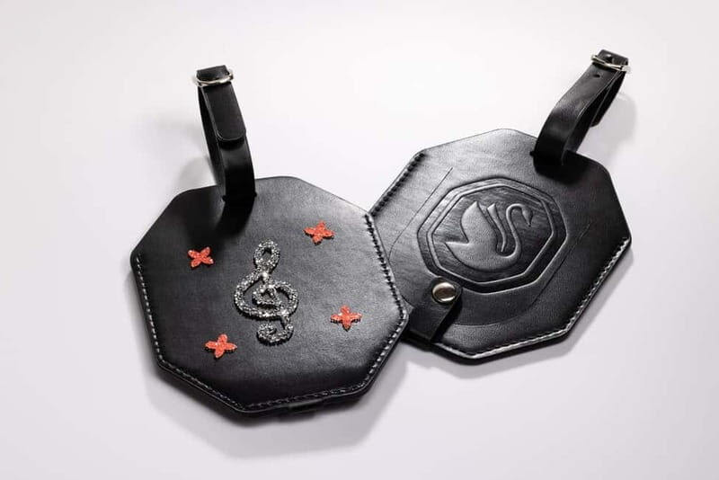 Get Crafty with Crystals: Your DIY Swarovski Workshop - What to Expect: A Step-by-Step Breakdown