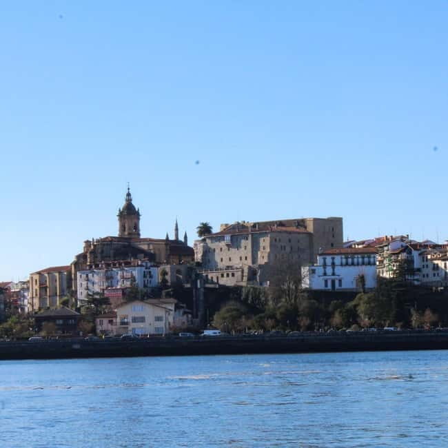 Get to know Hondarribia by sea. Audio-guided boat tour - The Itinerary Breakdown