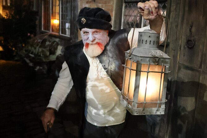 Ghost Tour by Lantern Light - Who Should Book This Tour?