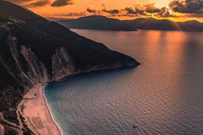 Golden Hour in Kefalonia A Private Tour with Sunset and Wine - A Detailed Look at the Kefalonia Sunset Tour