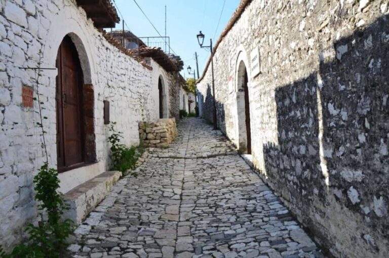 Golem/Durres: Berat & Wine Tasting Tour - Deep Dive into the Itinerary