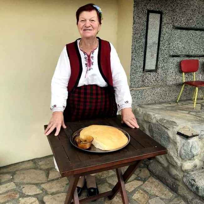 Gorno Draglishte: Local Folklore Experience w/ Food Tasting - Who Will Love This Experience?