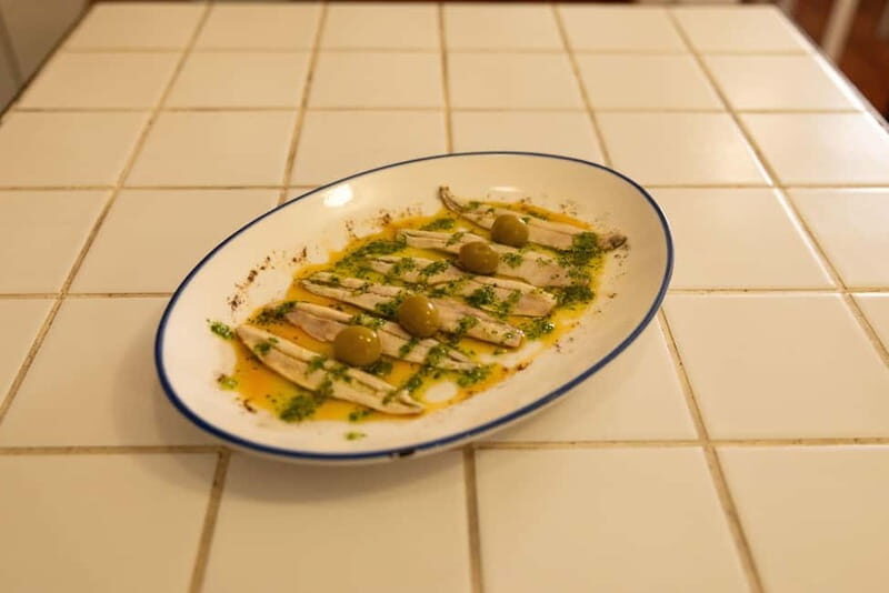 Gourmet Tapas: Local Tasting Menu at a Hidden Restaurant in Barcelona - What Makes This Experience Unique?