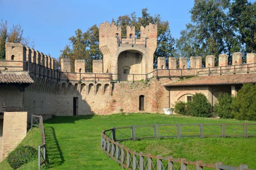 Gradara: Entry Ticket to Rocca with Audio Guide App - The Castle Itself: Architecture and Highlights