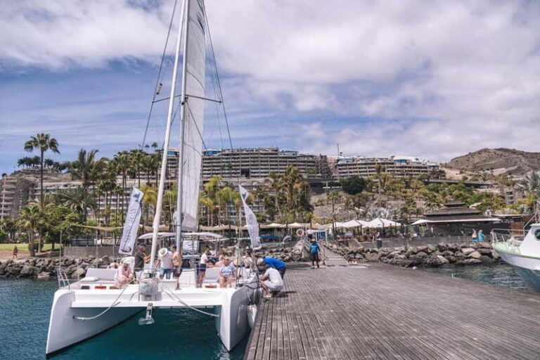 Gran Canaria: Catamaran tour with lunch along unspoiled beaches - Onboard Experience and Food