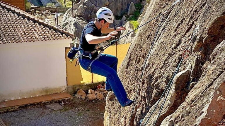 Granada: Belaying Course in a Climbing Falls - What Makes This Course Special?