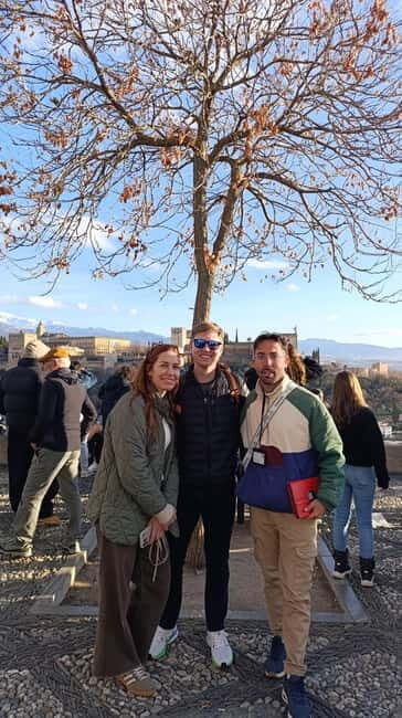 Granada: Hollywood & Sacromonte Tour - Why You Should Consider This Tour