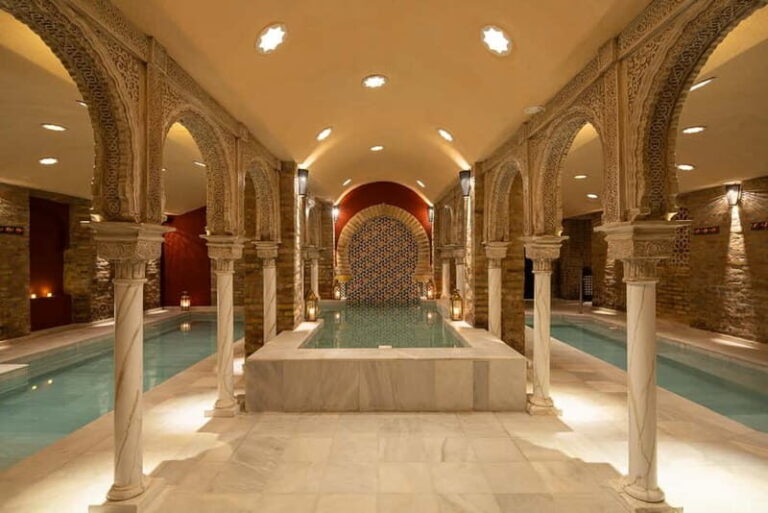 Granada: Traditional Bath in a Nasrid Palace Hammam with Optional Massage - What Makes It Stand Out?