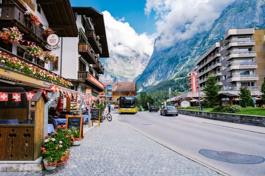 Grindelwald & Lauterbrunnen Private Day Trip from Interlaken - The Practicalities: Transport, Guides, and Costs