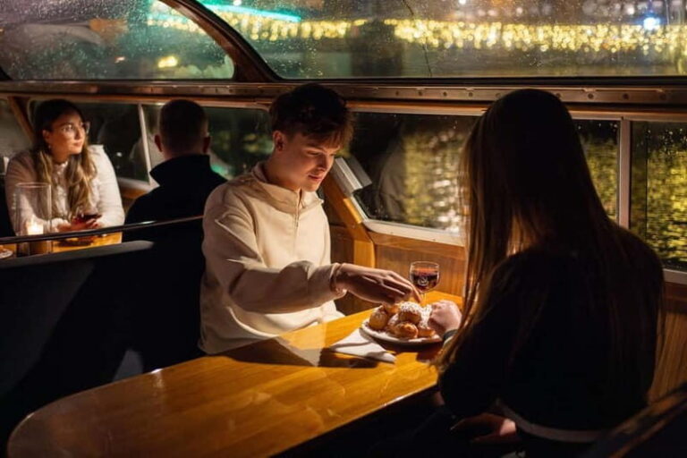 Groningen: Candlelight tour - The Sum Up