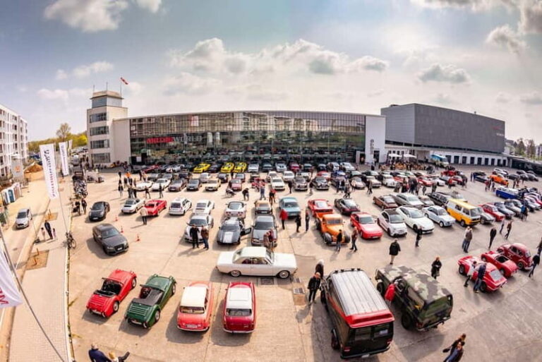 Guided tour of Motorworld Cologne Rhineland - Is It Worth the Price?