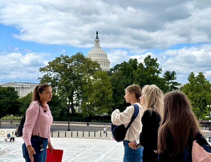 Guided visit inside the Capitol and the Library of Congress - The Value of the Tour