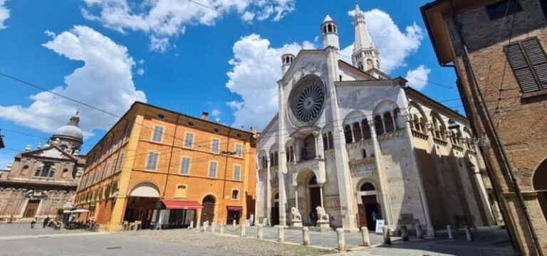 Guided visit to Modena Cathedral: a film in stone - Who would love this tour?