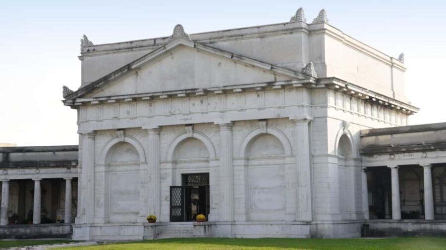 Guided visit to the Vantiniano Monumental Cemetery - The itinerary: What you’ll see