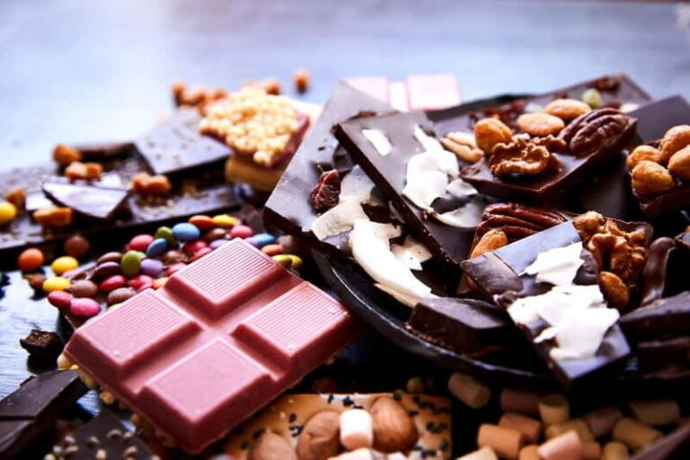 Hamburg: Chocoversum Guided Tour with Tastings - Practical Considerations