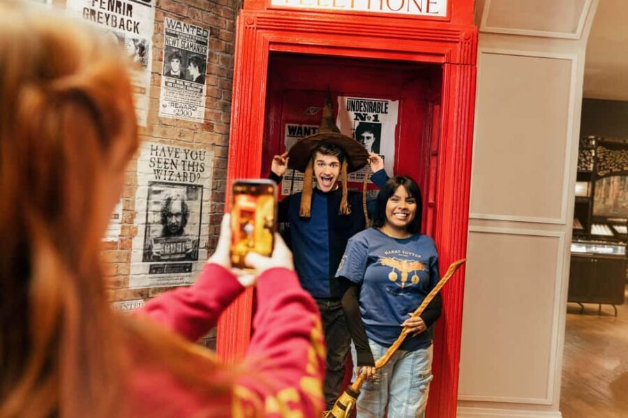 Harry Potter Shop New York: Magical Experiences - Shopping and Exclusive Merchandise