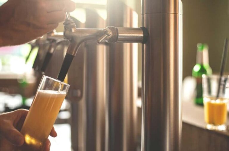 Heidelberg: Pub crawl through the old town, drinks included - What’s Included and What’s Not