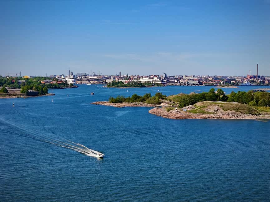 Helsinki: Private Boat Tour - Why Choose a Private Boat Tour in Helsinki?