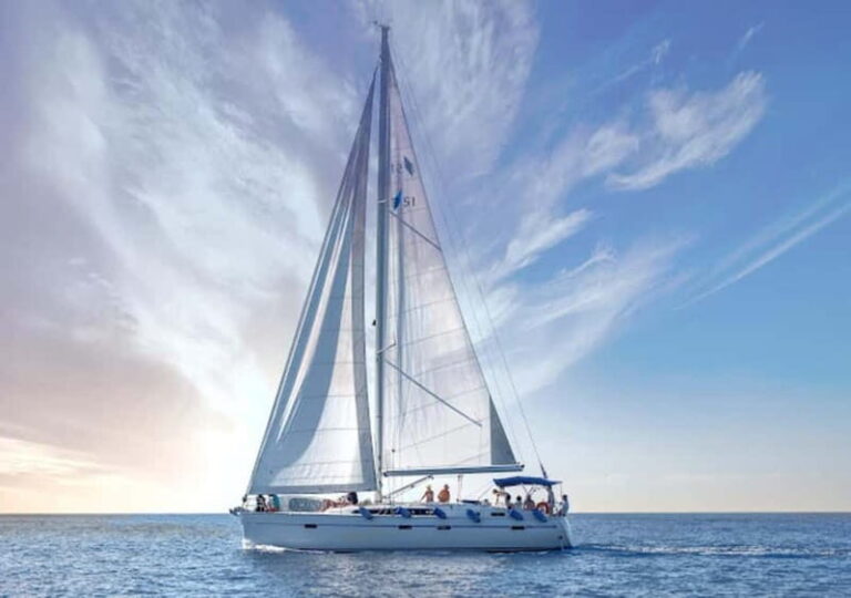 Heraklion: Sailing to Dia island with lunch on Bavaria 51 - Frequently Asked Questions