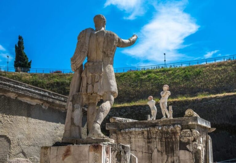 Herculaneum Guided Walking Tour with Entry Ticket - The Guide and the Small Group Experience