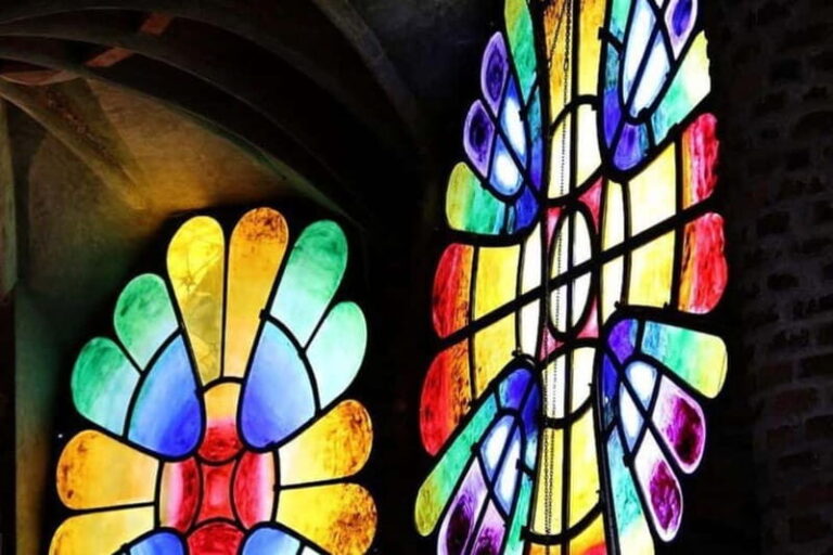 Highlights Guided visit to Gaudi's Crypt and Colonia Güell - Discovering the Heart of Gaudí’s Innovation: The Crypt