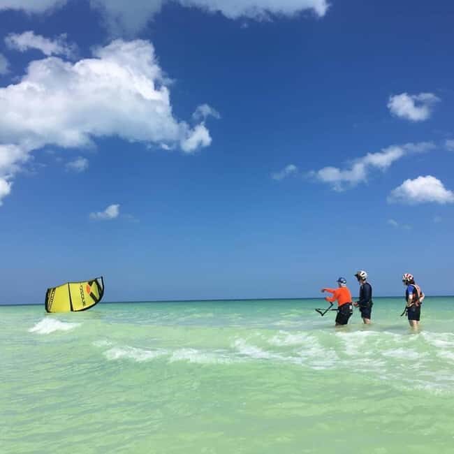 Holbox: Kitesurfing Lessons Discovery Course (2 hours) - The Value of the Experience