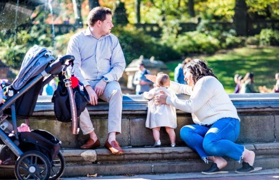 Hollywood in Central Park: Celebrity Hotspots Rickshaw Tour - The Experience of the Pedicab Ride