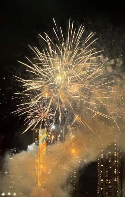 Honolulu: 1-Hour Friday Night Fireworks Cruise with Drinks - Who Should Book This Tour?