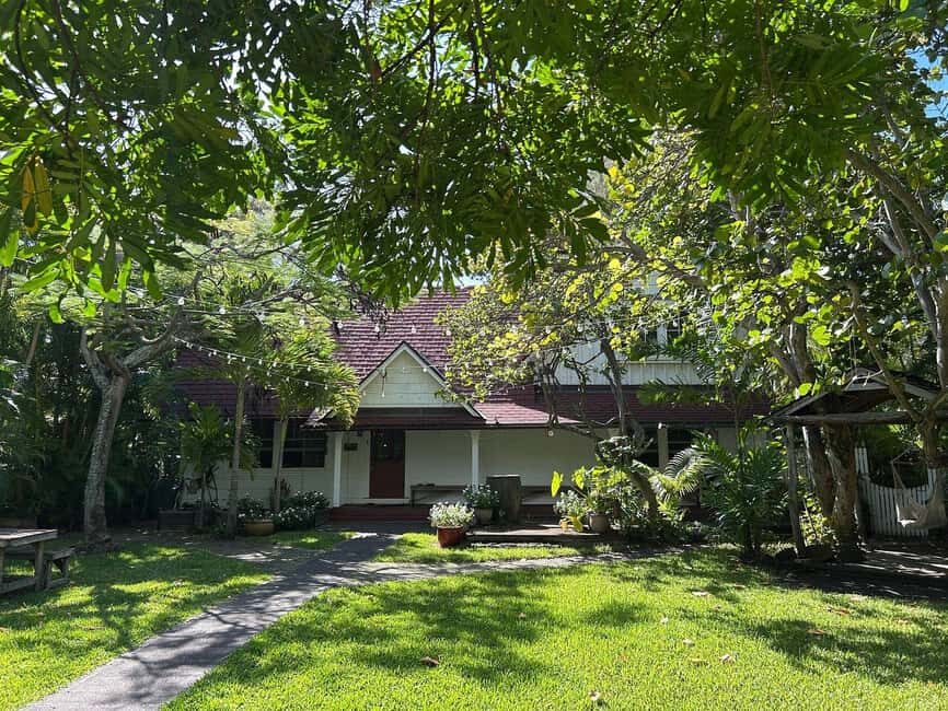 Honolulu - Exclusive Hawaii Five-0 TV Show Tour with Snacks - What You Can Expect from the Tour