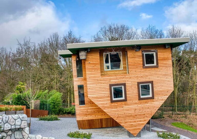 Horst: Mind Mystery Optical Illusion Experience Entry Ticket - An In-Depth Look at the Experience