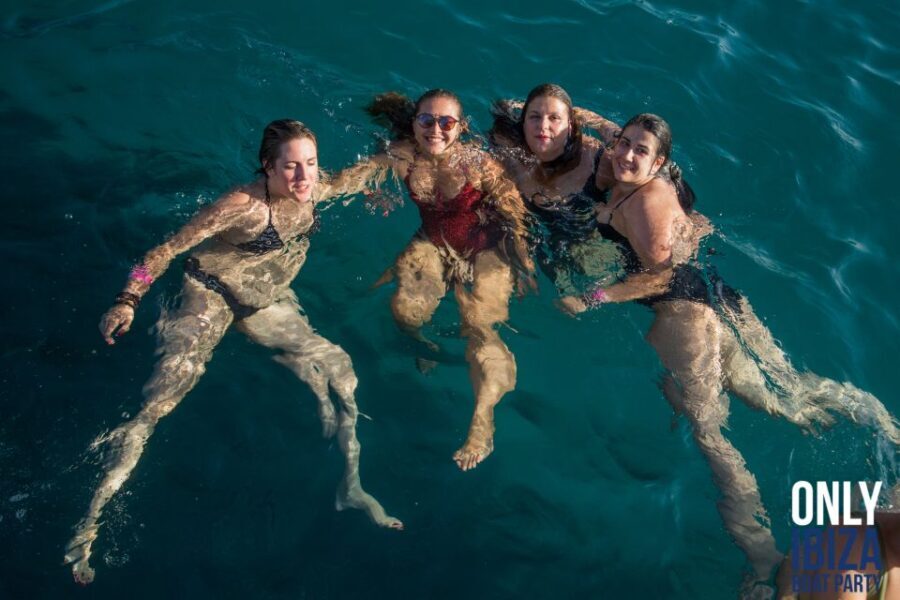 Ibiza floating club - Best Dj sesión at sea - Detailed Breakdown: What Makes This Tour Special